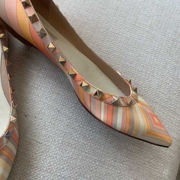 Valentino Rockstud Patterned Flats - Picture 13 of 13